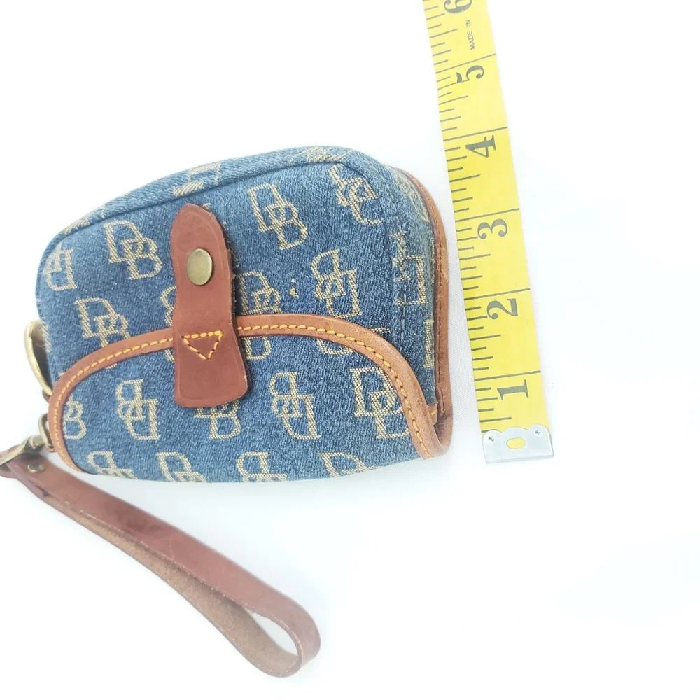 Dooney & Bourke Womens Blue Monogram Denim Detachable Strap Wristlet Wallet
